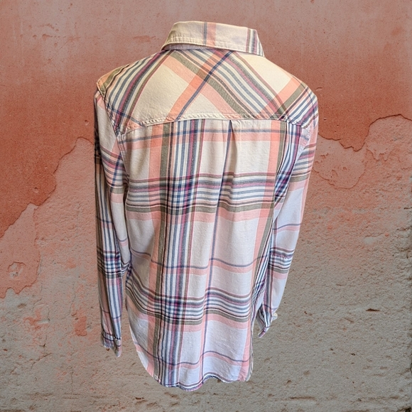 Women's Maurice's Button Down Shirt - Picture 2 of 3